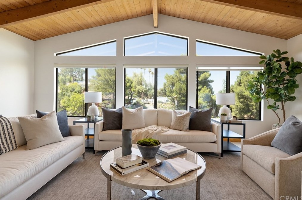 49 Rockinghorse Rd, Rancho Palos Verdes, CA 90275