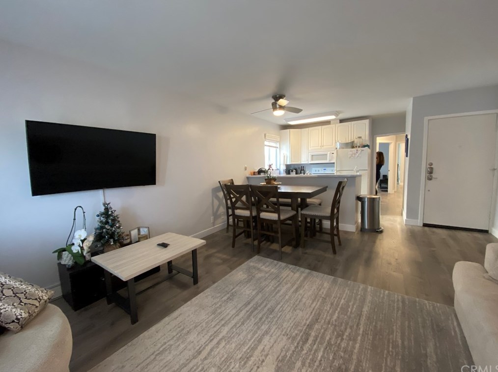 404 Hermosa Ave #4, Hermosa Beach, CA 90254