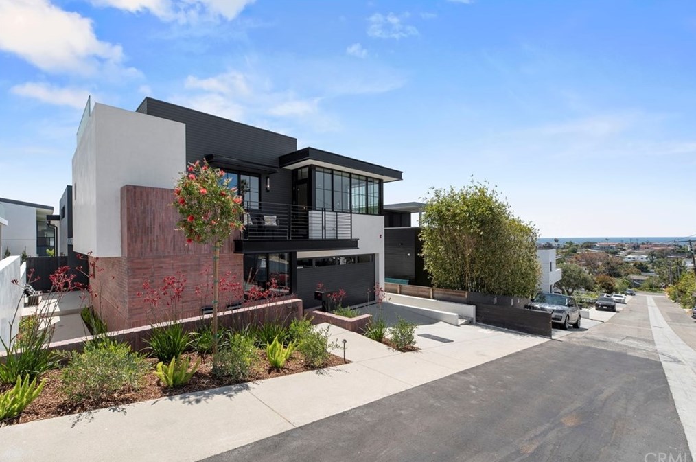 720 24th Pl, Hermosa Beach, CA 90254