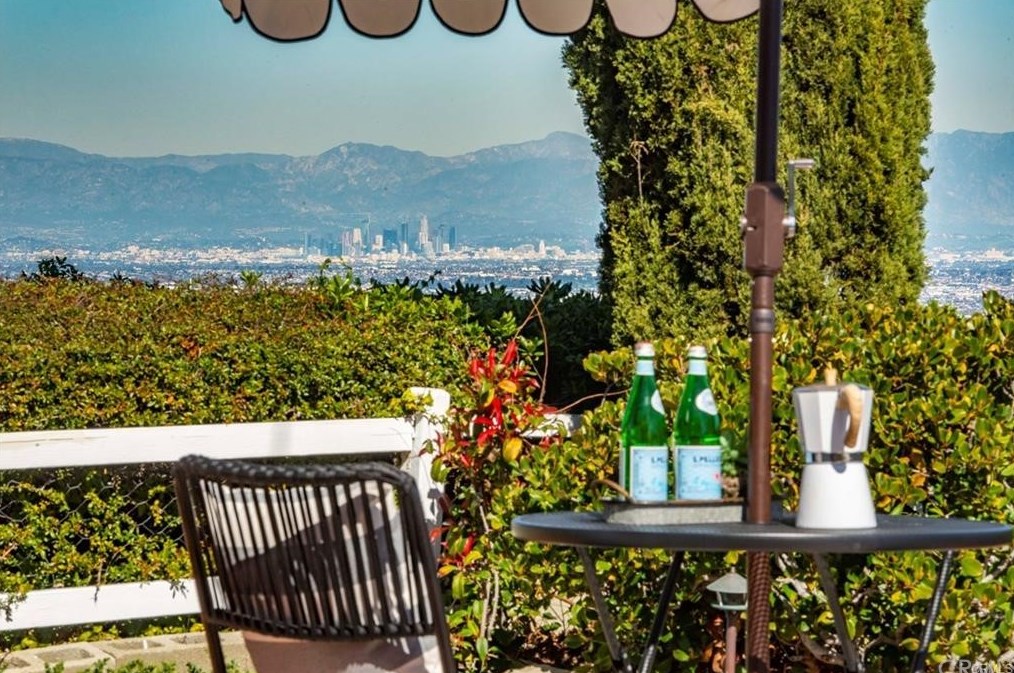 26206 Grayslake Rd, Rancho Palos Verdes, CA 90275