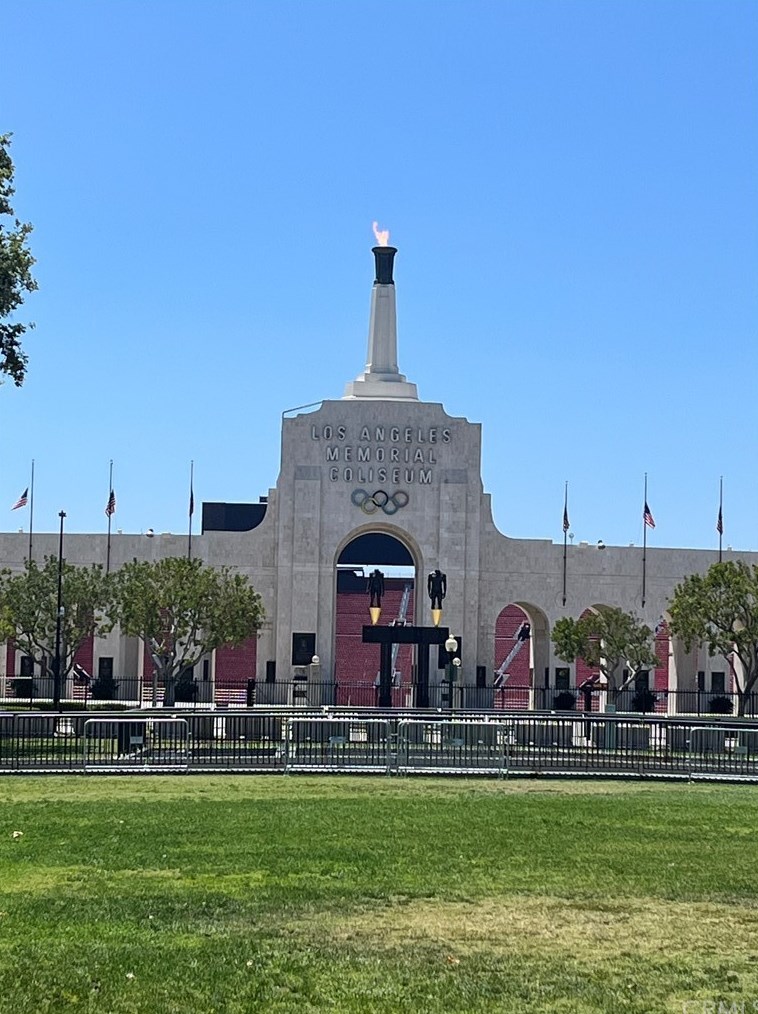 1441 52nd St, Los Angeles CA  90011-4903 exterior