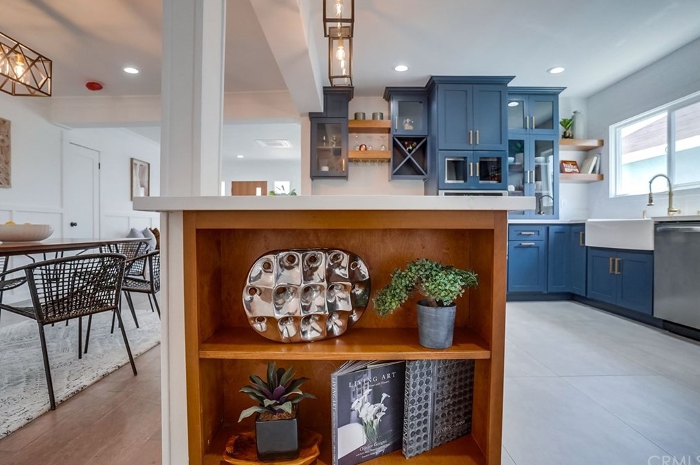 1441 52nd St, Los Angeles CA  90011-4903 exterior