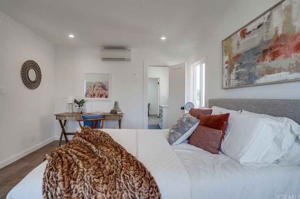 1441 52nd St, Los Angeles CA  90011-4903 exterior