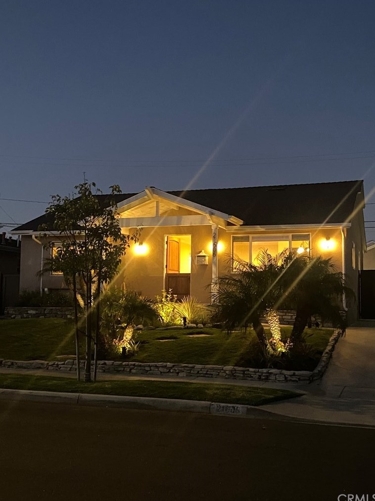21606 Vicky Ave, Torrance, CA 90503