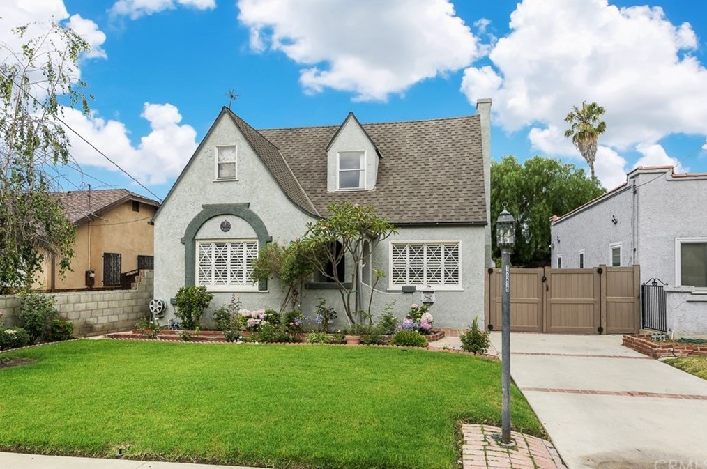 12219 Ramona Ave, Hawthorne, CA 90250