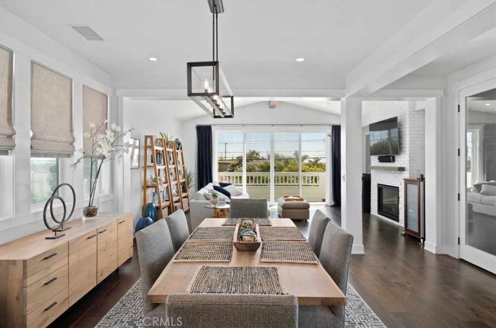 216 S Prospect Ave #b, Redondo Beach, CA 90277