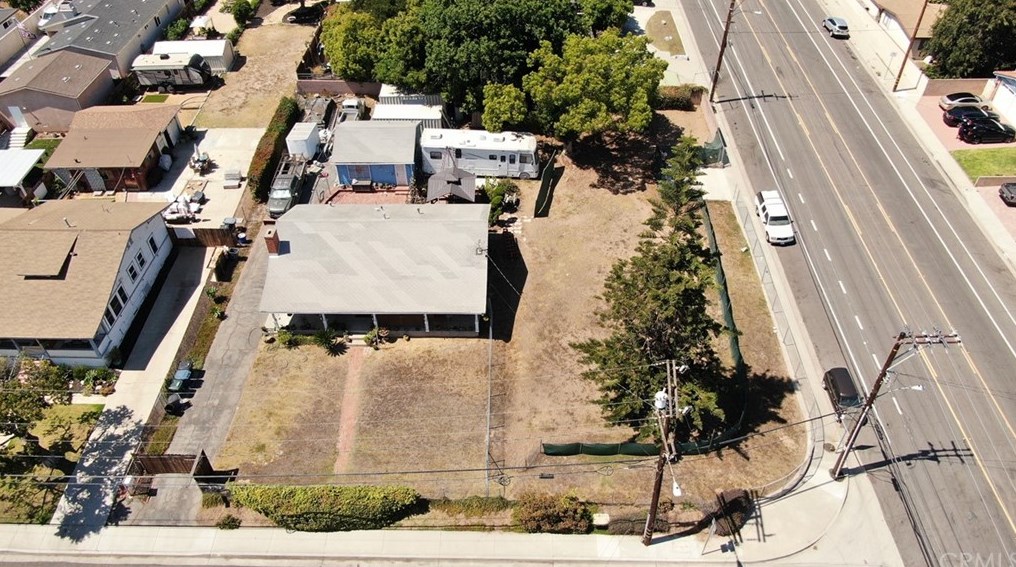 2011 W 242nd St, Lomita, CA 90717