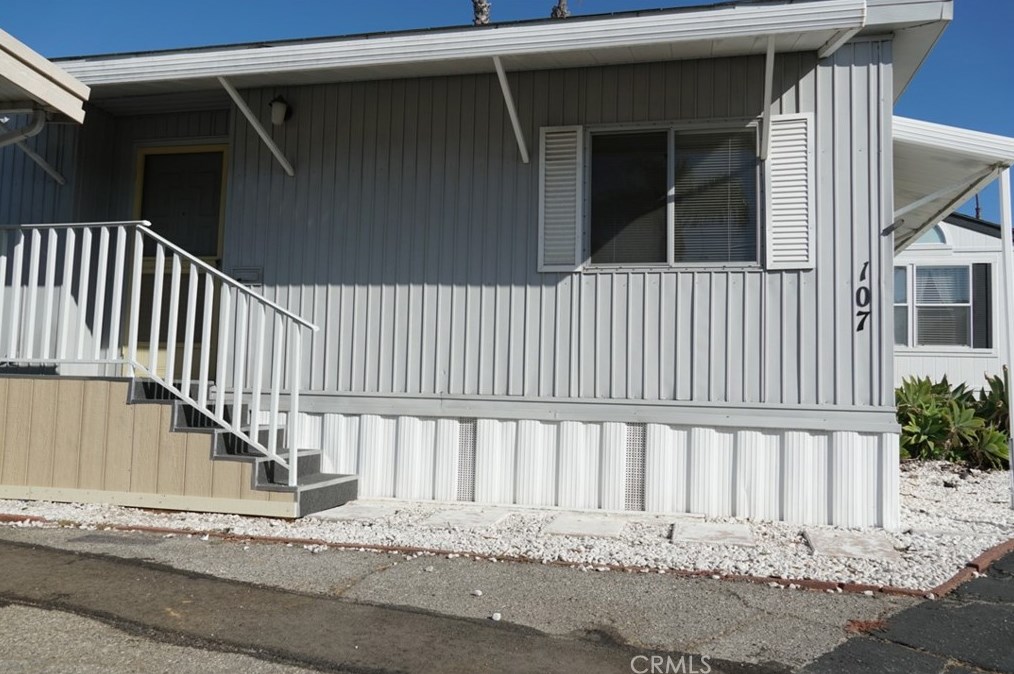 2550 Pacific Coast Hwy #107, Torrance, CA 90505