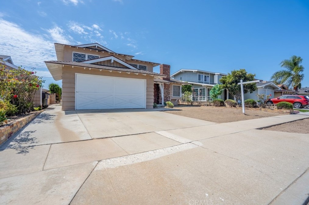 2320 W 235th St, Torrance, CA 90501