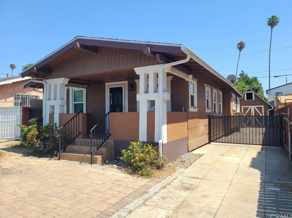 2518 Hillcrest Dr, Los Angeles, CA 90016-2904