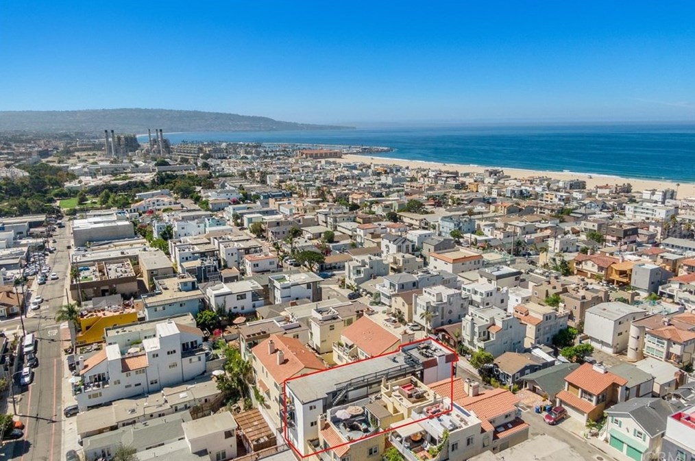 850 Loma Dr, Hermosa Beach, CA 90254-4241