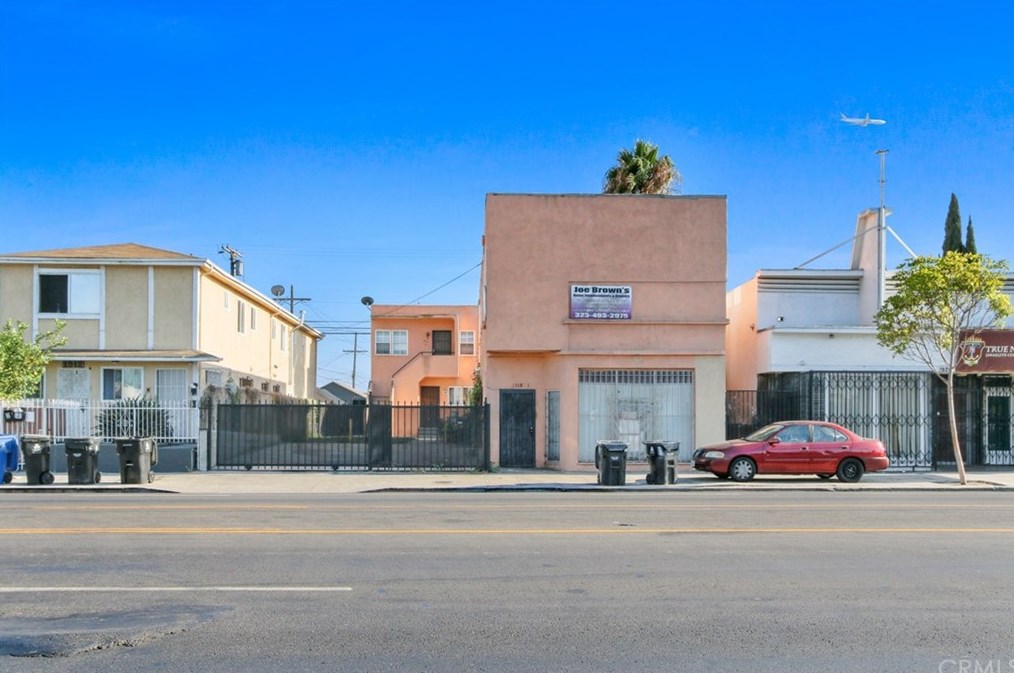 1516 Florence Ave, Los Angeles, CA 90001-2536