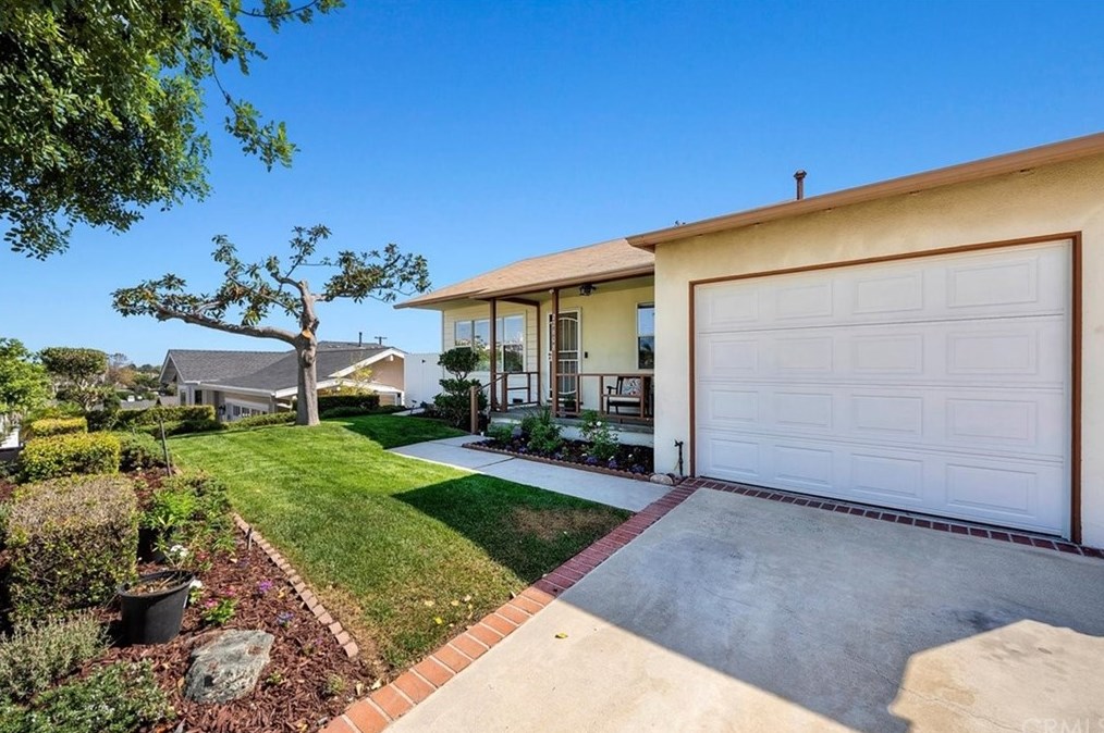 22608 Gaycrest Ave, Torrance, CA 90505-3328