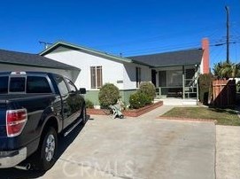 13700 Ardath Ave, Gardena CA  90249-2320 exterior