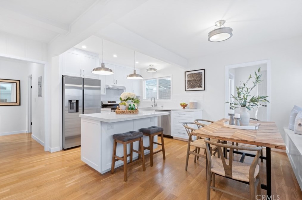 122 Seaview St, Manhattan Beach, CA 90266