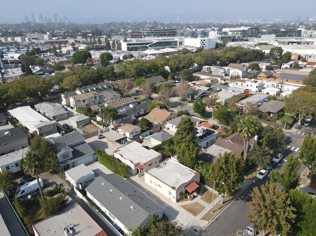 9015 Hubbard St, Los Angeles CA  90232-2404 exterior