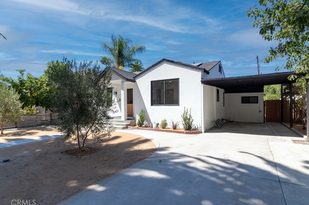 14633 Albers St, Van Nuys, CA 91411