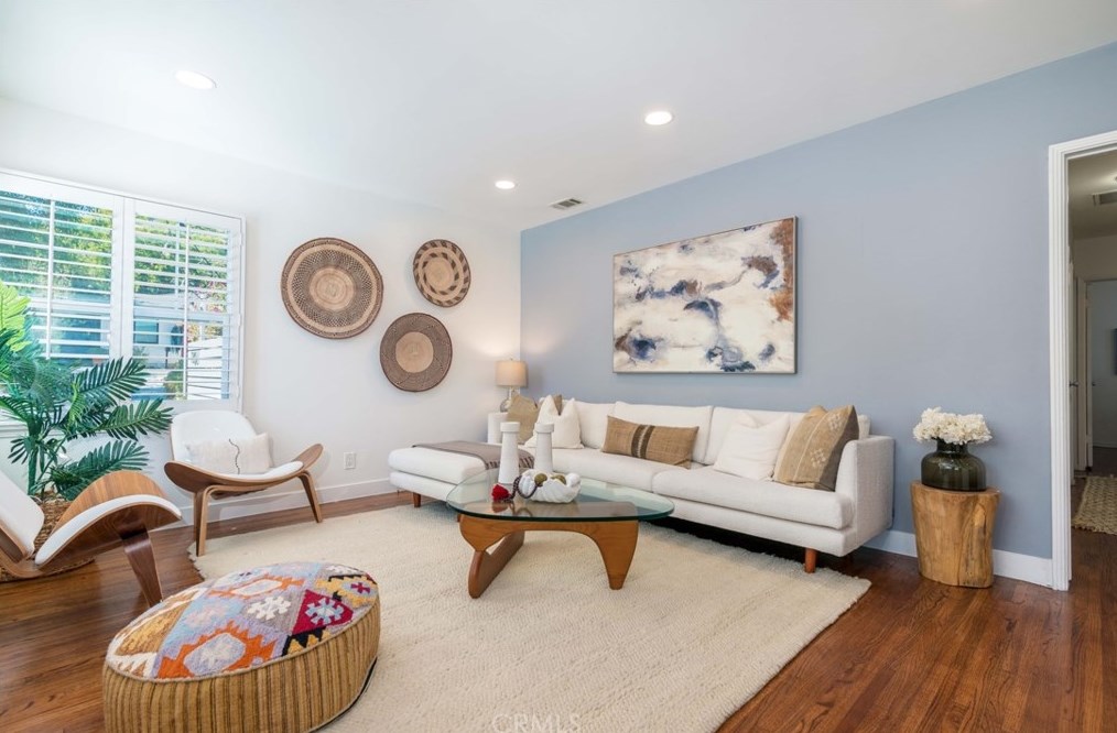 1301 19th St, Manhattan Beach, CA 90266