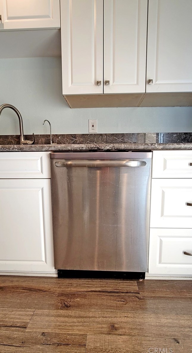 8059 Worthy Dr, Westminster CA  92683-7151 exterior