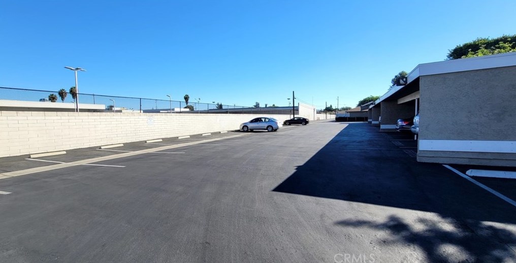 8059 Worthy Dr, Westminster CA  92683-7151 exterior