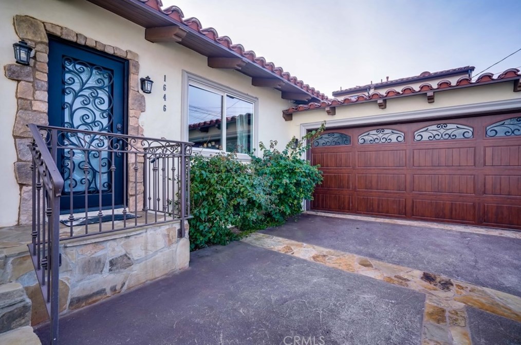 1646 Nelson Ave, Manhattan Beach, CA 90266