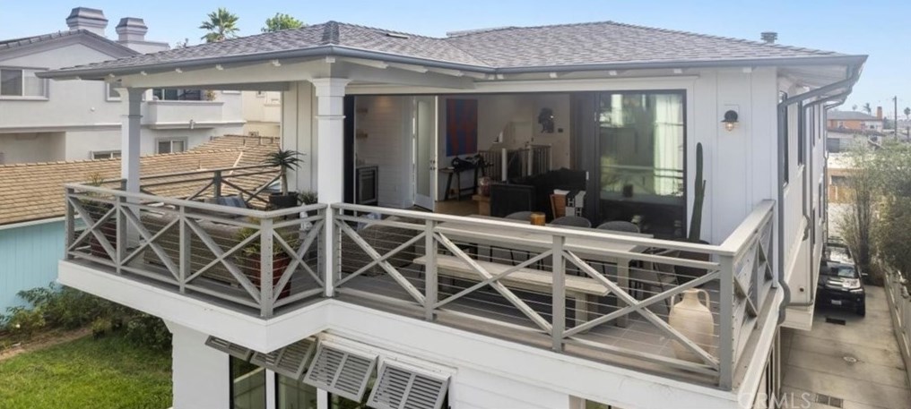 940 15th St, Hermosa Beach, CA 90254