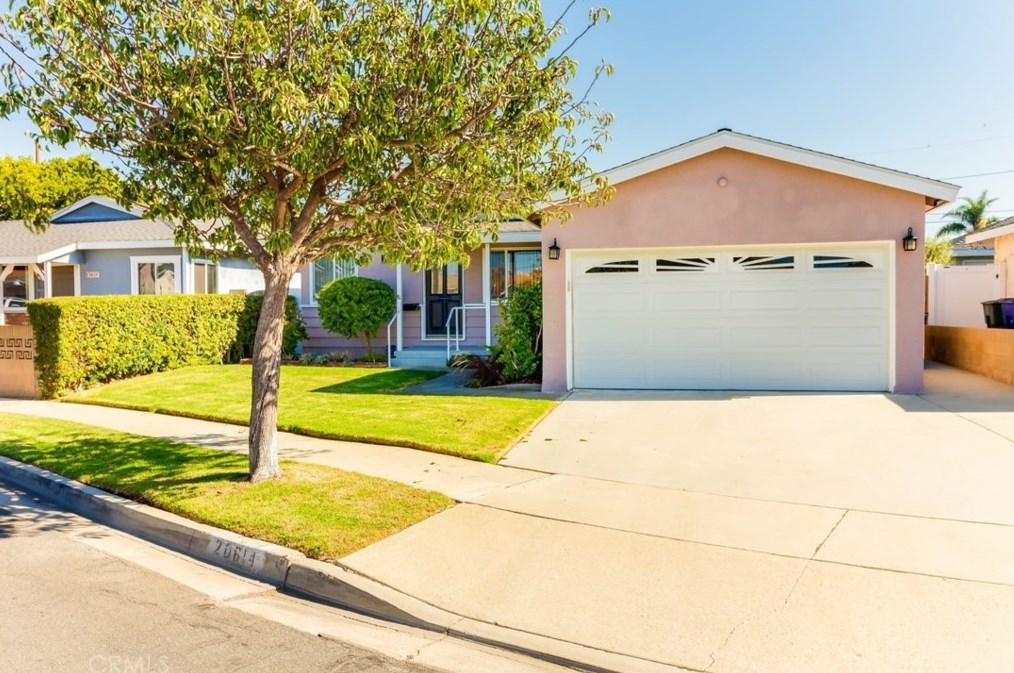 20614 Mansel Ave, Torrance, CA 90503-3110