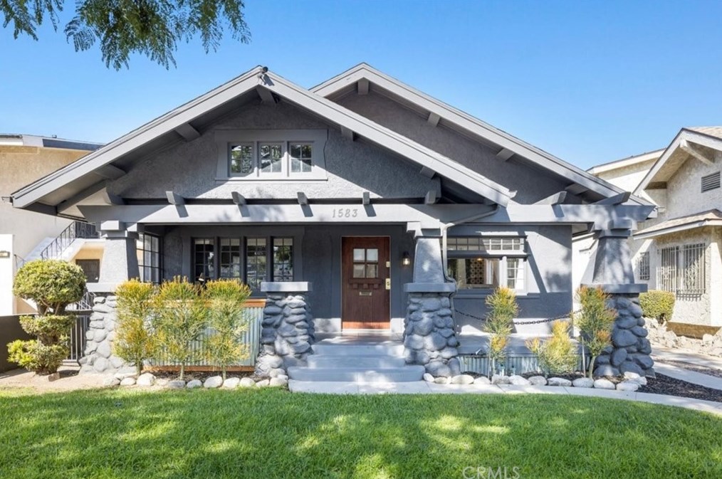 1583 48th St, Los Angeles CA  90011-4303 exterior