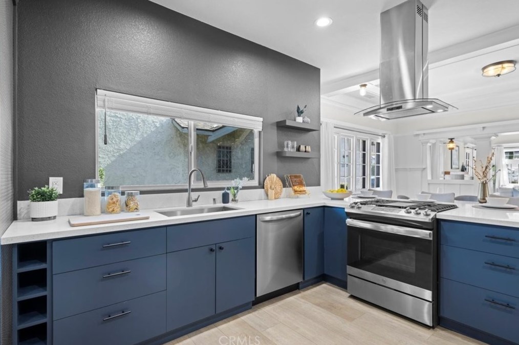 1583 48th St, Los Angeles CA  90011-4303 exterior