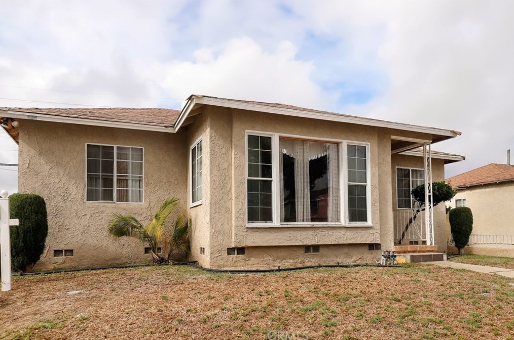 705 N Kalsman Ave, Compton, CA 90220