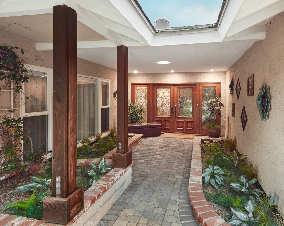 815 California St, El Segundo, CA 90245-3250
