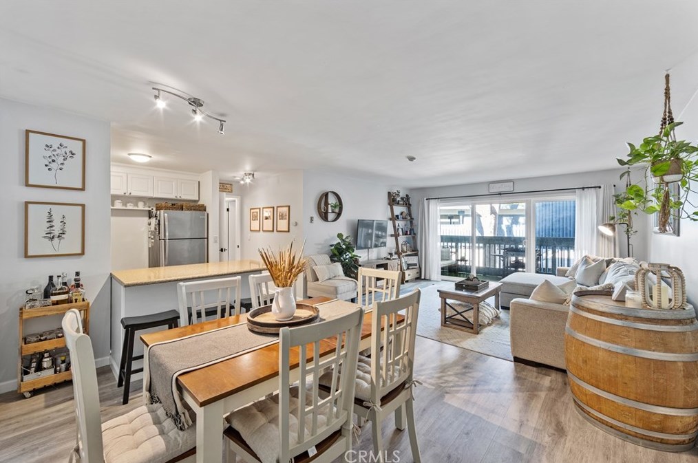 605 S Prospect Ave #205, Redondo Beach, CA 90277