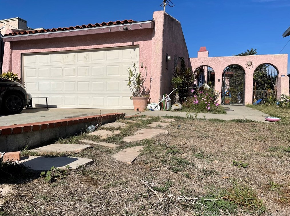4609 W 173rd St, Lawndale, CA 90260