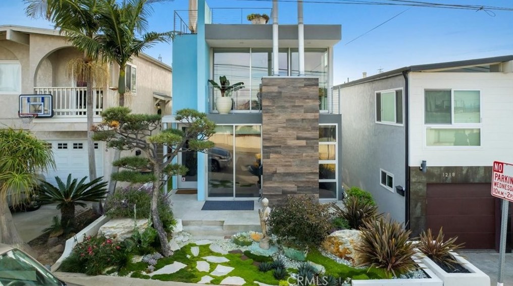 1222 2nd St, Hermosa Beach, CA 90254-5337