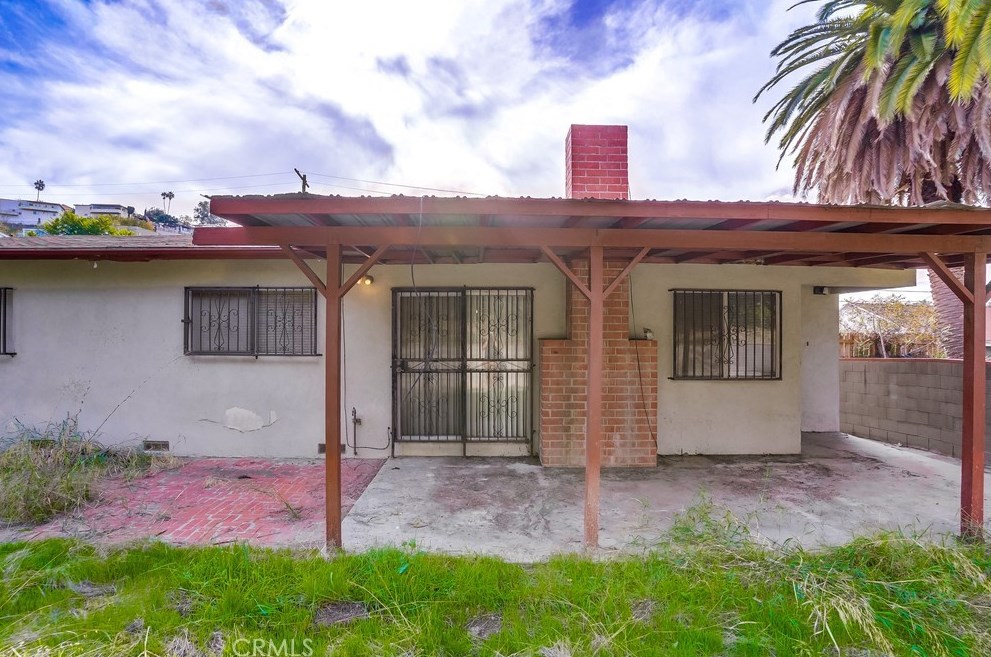 4825 Klamath St, Los Angeles CA  90032-3232 exterior