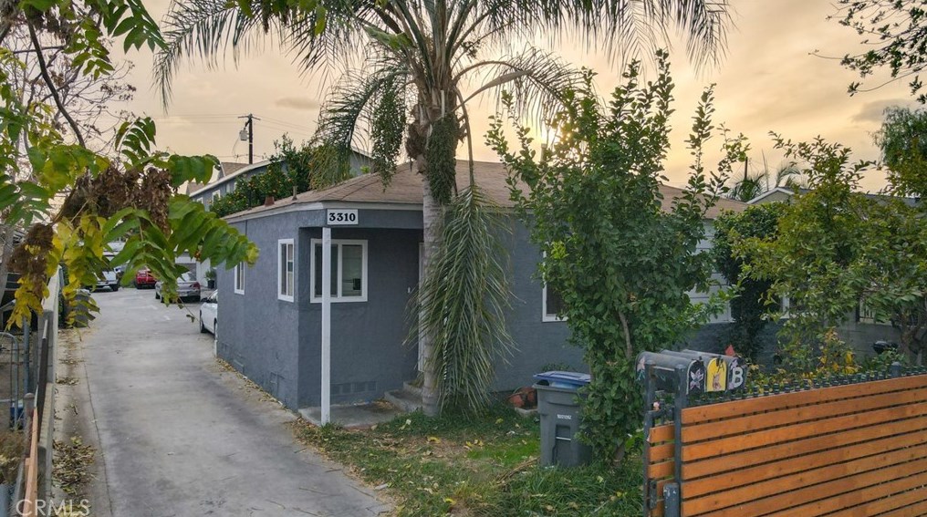 3310 Palm Ave, Lynwood, CA 90262