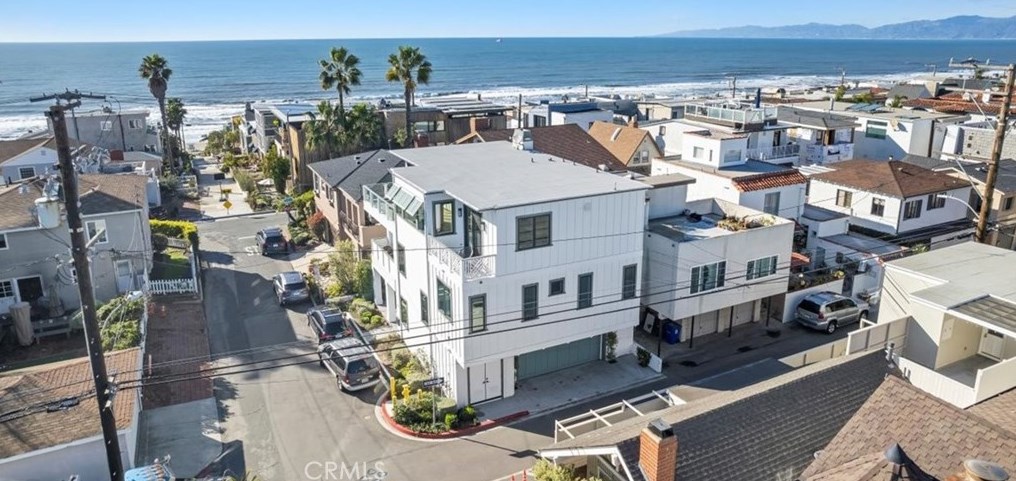 409 30th St, Manhattan Beach, CA 90266