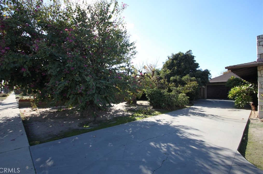 15827 S Menlo Ave, Gardena, CA 90247
