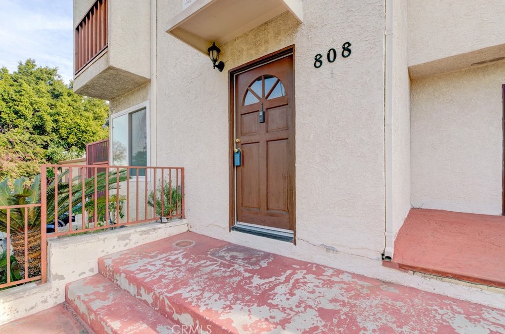 808 S Osage Ave #1, Inglewood, CA 90301