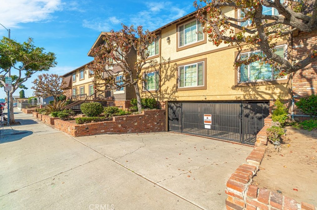 4633 Marine Ave #237, Lawndale, CA 90260