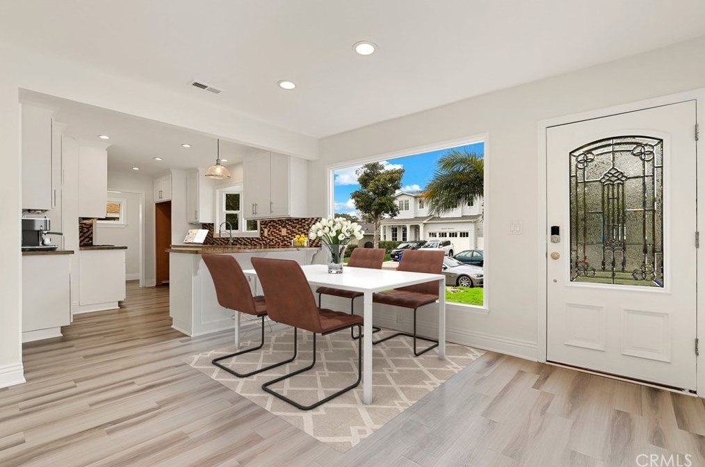 6660 81 St, Los Angeles CA 90045-2827 exterior