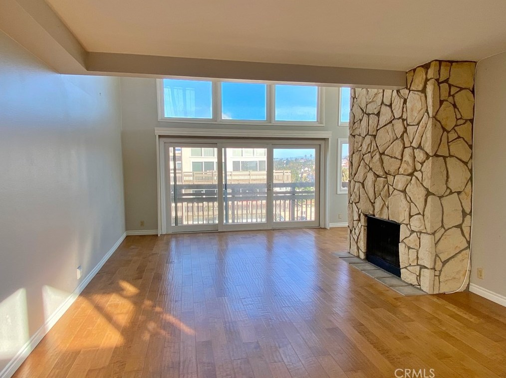 230 S Catalina Ave #416, Redondo Beach, CA 90277