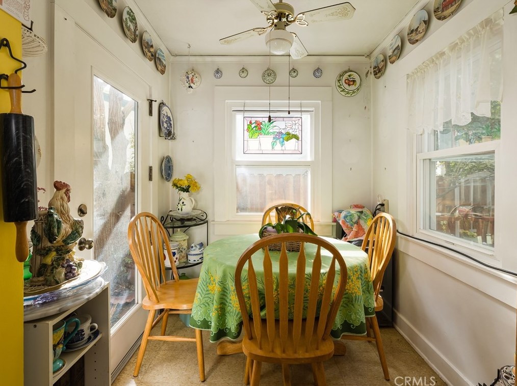 947 Virginia St, El Segundo CA  90245-2153 exterior