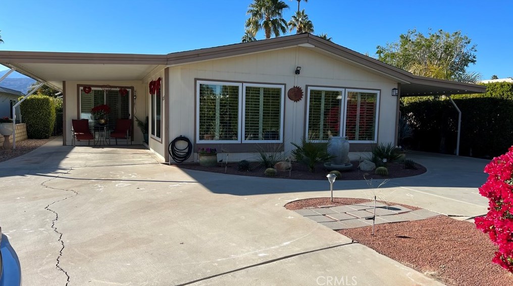 42535 Tungsten Pl, Palm Desert, CA 92260-2247