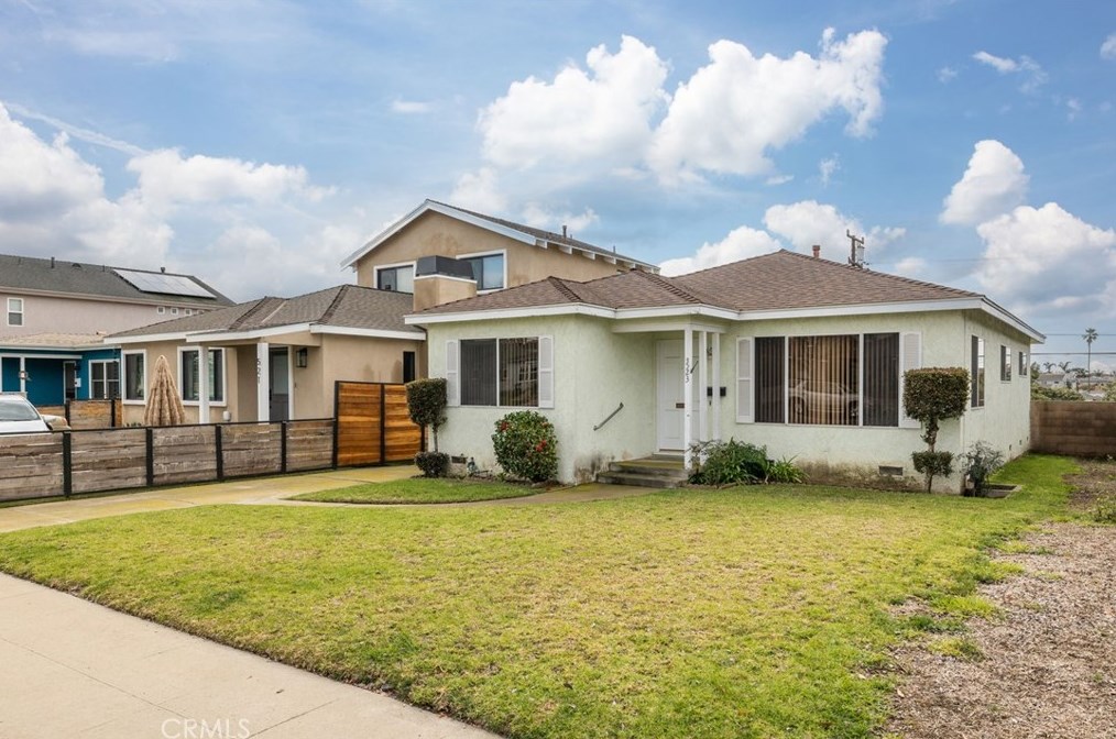523 N Paulina Ave, Redondo Beach, CA 90277