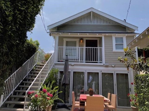 1013 1/2 Hancock, Los Angeles, CA 90069
