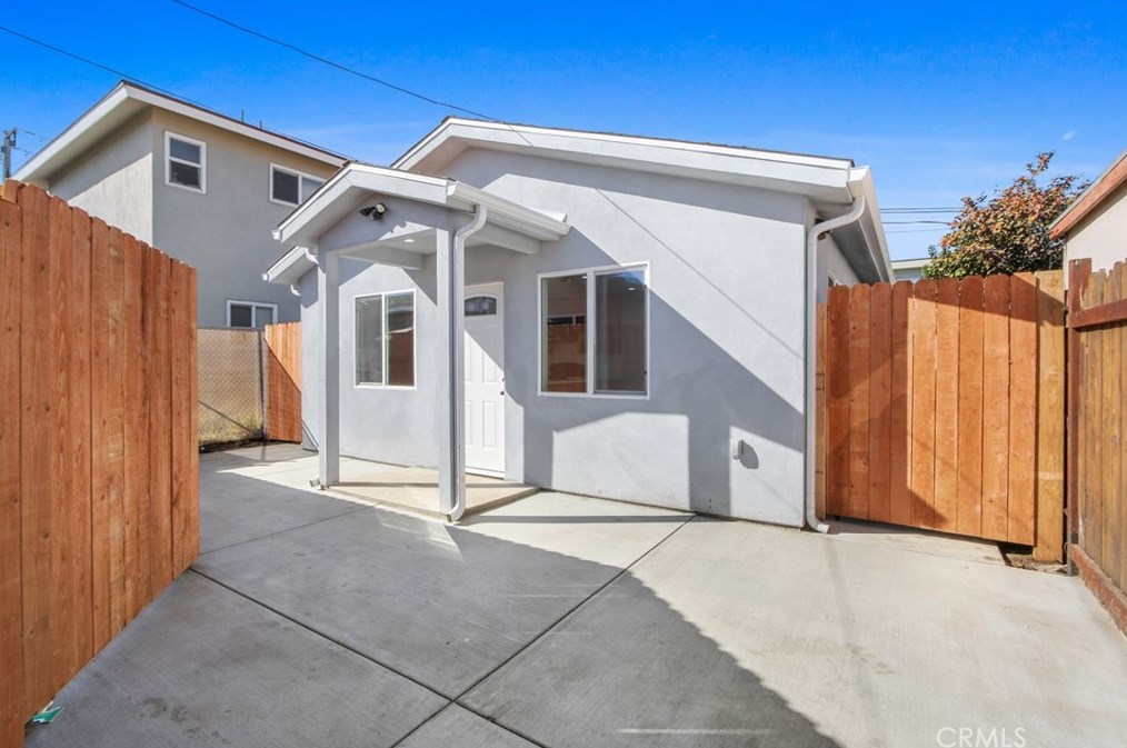 11985 York Ave, Hawthorne, CA 90250