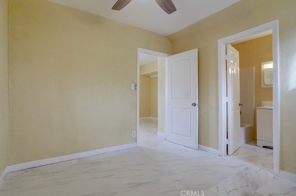 4800 Venice Blvd, Los Angeles CA  90006-5238 exterior