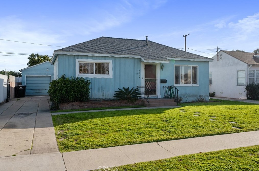 3202 W 154th St, Gardena, CA 90249