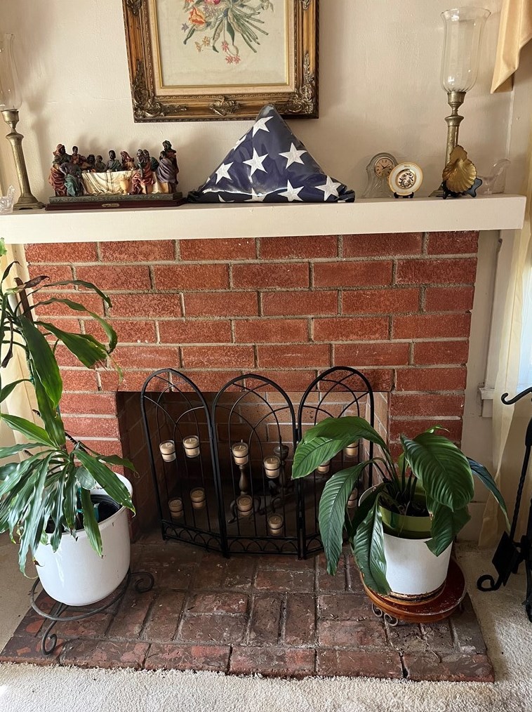 305 115th St, Los Angeles CA  90061-2901 exterior